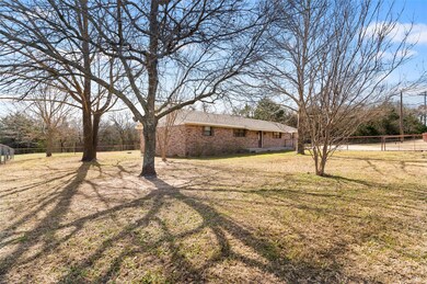 2842 N Fm 51, Decatur, TX 76234 - photo 3