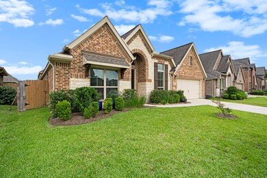 27946 Madison Bend Dr, Spring, TX 77386 - photo 2