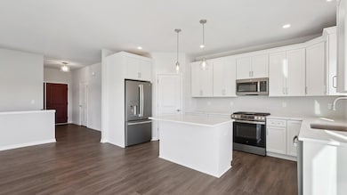 91 York St, Union Grove, WI 53182 - photo 2