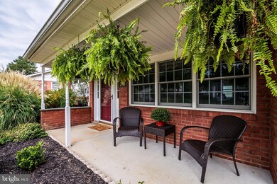 2603 Heritage Farm Dr, Wilmington, DE 19808 - photo 2