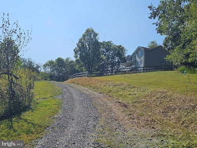 510 Windy Pines Rd, Front Royal, VA 22630 - photo 5