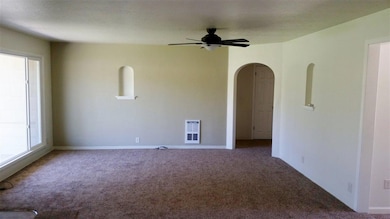 3702 Summers Ln, Klamath Falls, OR 97603 - photo 5