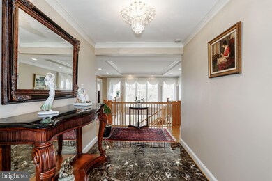 8900 Glenbrook Rd, Fairfax, VA 22031 - photo 4