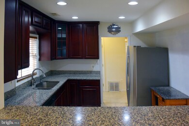 8404 Adelphi Rd, Adelphi, MD 20783 - photo 4