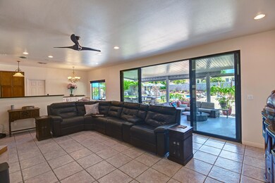 LIVING ROOM.jpg mls