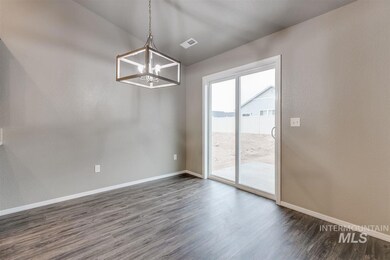 1534 W Queens River St, Meridian, ID 83642 - photo 5