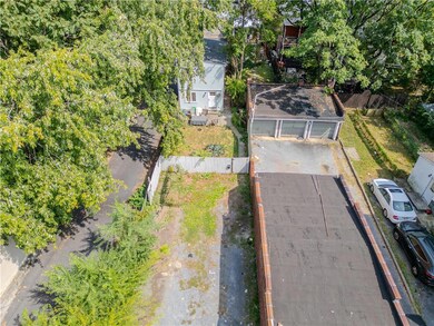 435 N Hall St, Allentown, PA 18102 - photo 2