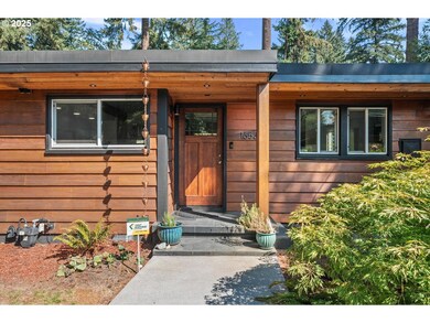 16536 Inverurie Rd, Lake Oswego, OR 97035 - photo 4