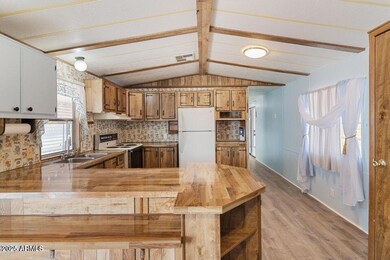 20240727014048184837000000-o