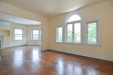 923 Beacon St, Boston, MA 02215 - photo 5