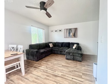 108 Enos St, Amity, OR 97101 - photo 2