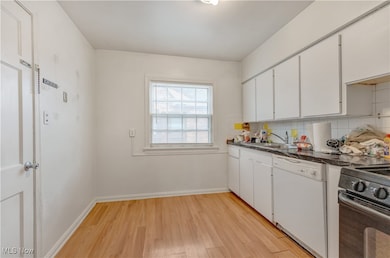 19239 Winslow Rd, Shaker Heights, OH 44122 - photo 7