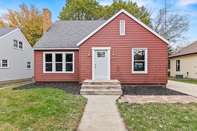 218 N Sherwood St, Ivanhoe, MN 56142 - photo 2