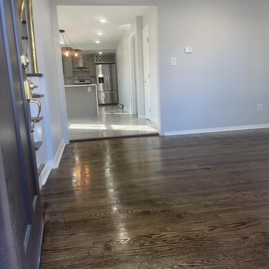 49 Suburbia Ct, Jersey City, NJ 07305 - photo 5