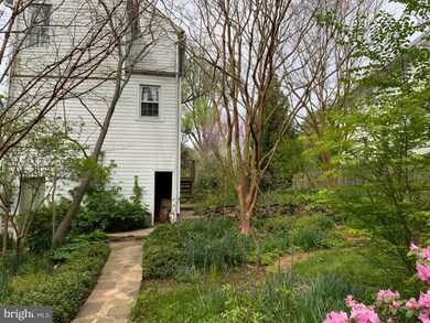 4507 Wilmslow Rd, Baltimore, MD 21210 - photo 2