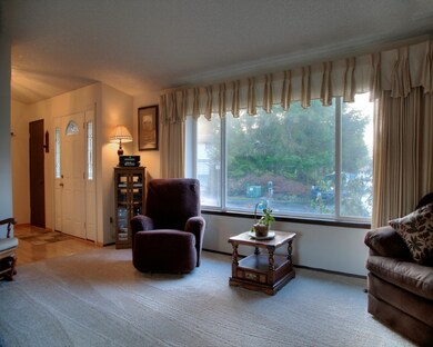 4401 86th Ave W, University Place, WA 98466 - photo 2