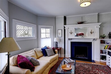 47 Adelphi Ave, Providence, RI 02906 - photo 5