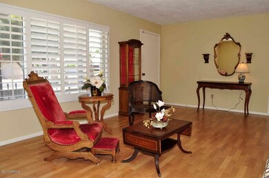 Living Room2
