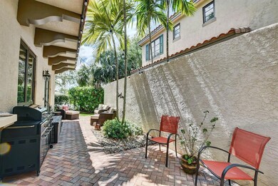 610 Via Villagio, Hypoluxo, FL 33462 - photo 5