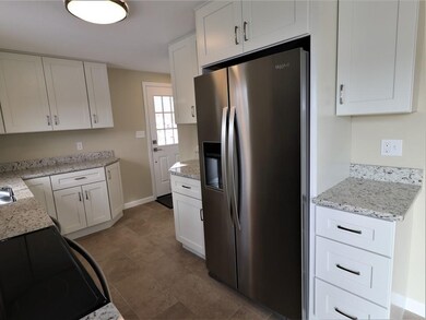 31 Rabideau Dr, Easthampton, MA 01027 - photo 7