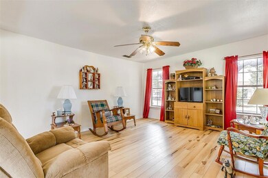 200 S Ewing St, Boyd, TX 76023 - photo 6
