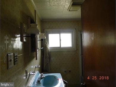 2 Oak Landing Rd, Lumberton, NJ 08048 - photo 5