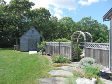 4 Pipn Cir, Edgartown, MA 02539 - photo 5
