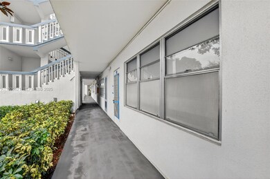 1008 Farnham N unit 1008, Deerfield Beach, FL 33442 - photo 6