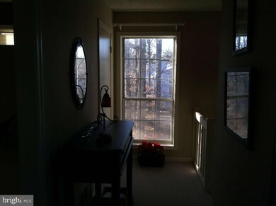 11973 Cardamom Dr unit 11973, Woodbridge, VA 22192 - photo 5