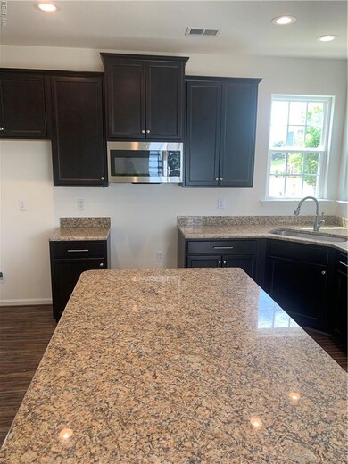 1011 Robinson Rd unit 5B, Suffolk, VA 23434 - photo 6