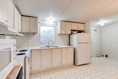 08-317 Westmoreland Ct-8