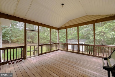 23146 Hollins Way, Hollywood, MD 20636 - photo 5