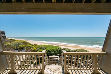 Deck off Living