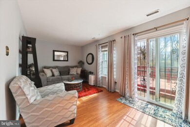 1582 Karen Blvd, District Heights, MD 20747 - photo 4