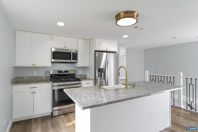 900 Saint Clair Ave, Charlottesville, VA 22901 - photo 3