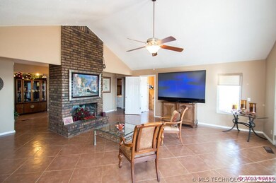 950 N Cimarron Valley Rd, Cleveland, OK 74020 - photo 4