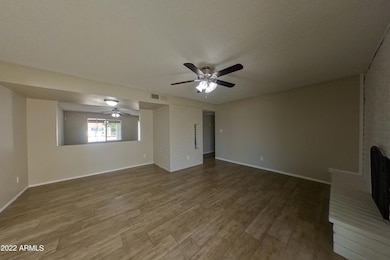 14010 N 42nd Dr Phoenix AZ-print-005-005