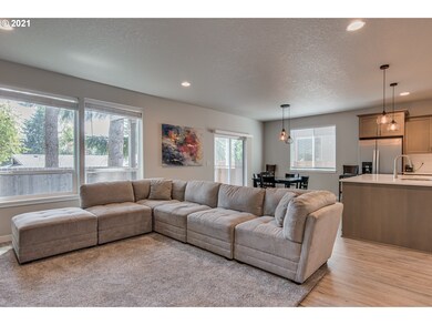 6407 NE 49th Cir, Vancouver, WA 98661 - photo 4