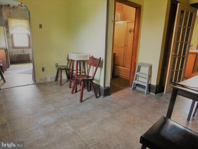 41 E Washington St, McAdoo, PA 18237 - photo 3