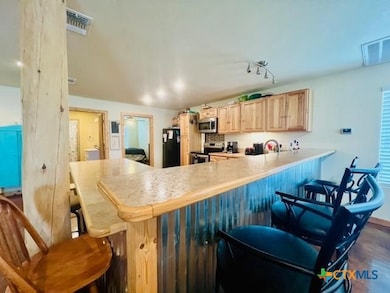 76 Coastal Oaks Loop, Port O'Connor, TX 77982 - photo 3