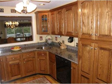 78 Highbank Rd, Franklin, MA 02038 - photo 3