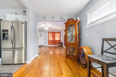 5415 Seward Ave, Baltimore, MD 21206 - photo 7