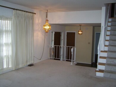 4617 176th St, Country Club Hills, IL 60478 - photo 4