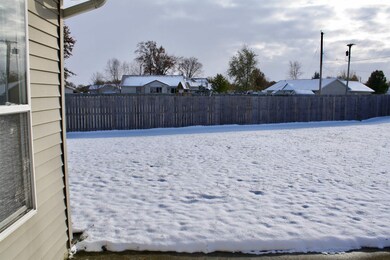 600 Cedar Ct, Ossian, IN 46777 - photo 6