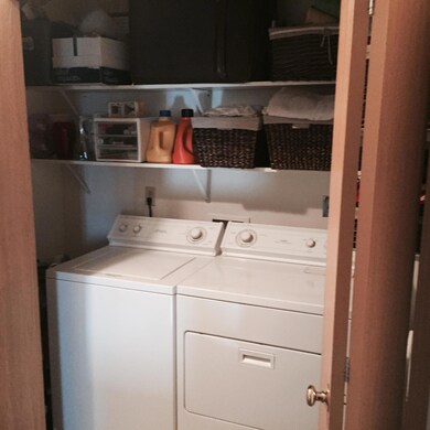 Laundry 1702