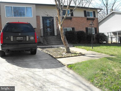 304 Elmleaf Ave, Capitol Heights, MD 20743 - photo 2