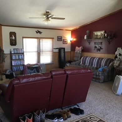 300 W A St, Hugoton, KS 67951 - photo 6