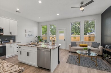 6606 England St unit B, Houston, TX 77021 - photo 7