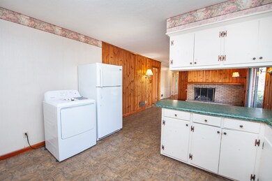 232 Gordon Dr, Spartanburg, SC 29301 - photo 5