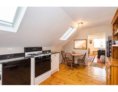 111 Elm St unit 111, Amesbury, MA 01913 - photo 5